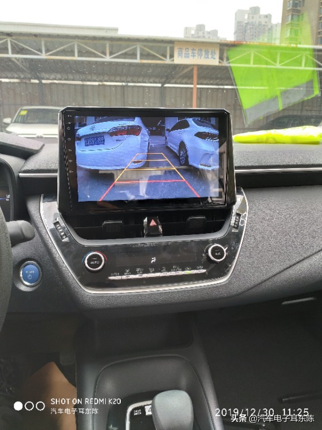 19款丰田卡罗拉导航怎么拆,卡罗拉双擎车载导航安装教程