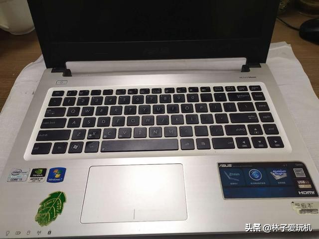 笔记本电脑键盘掉了一个键怎么装,笔记本电脑键盘鼠标失灵怎么解决