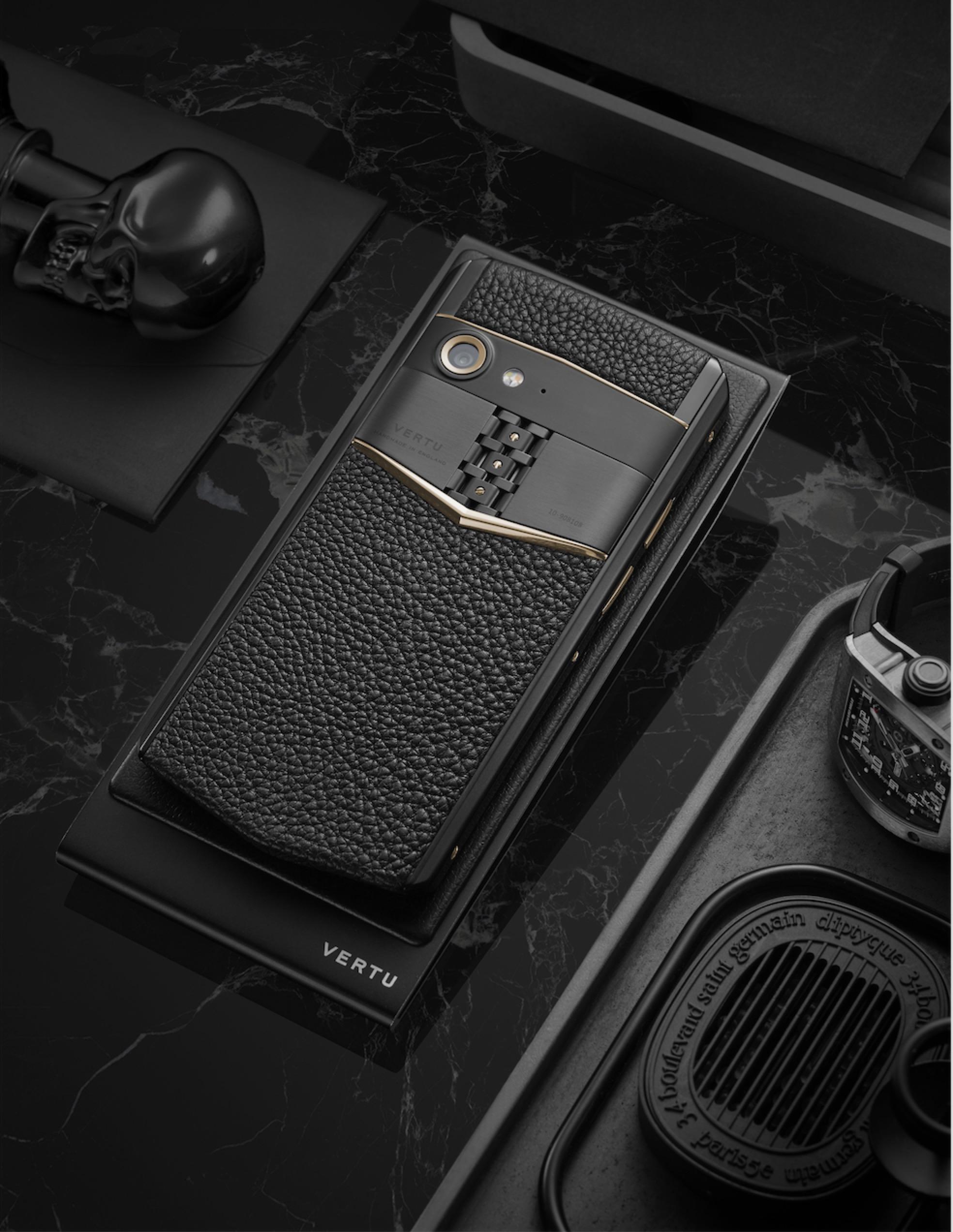 8848里程碑,8848向死去的代言人致敬