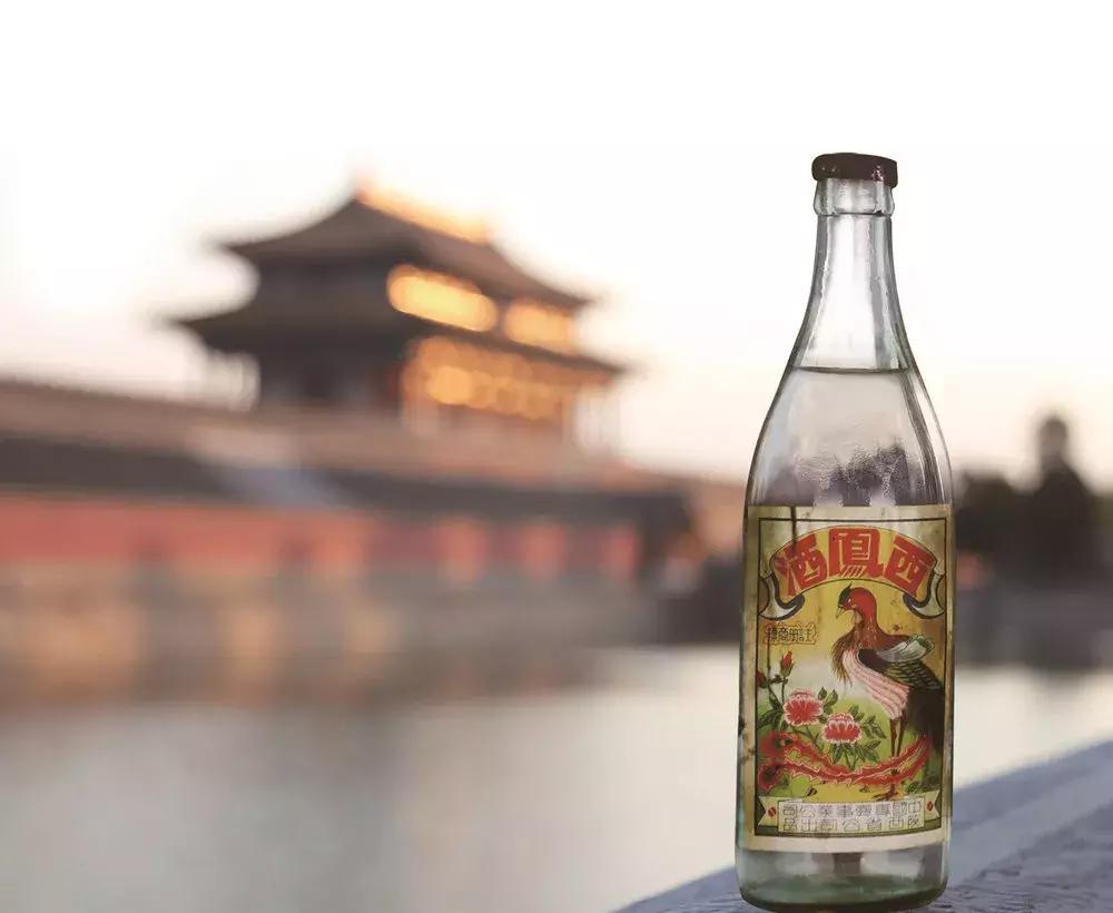 瑗垮嚖閰掓劅鍙楀崈骞寸櫧閰掔殑鐙壒榄呭姏,閲嶈蛋涓濈桓涔嬭矾鎰熷彈涓浗鏂囧寲