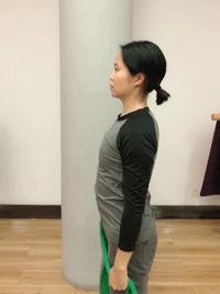 厚背宽肩怎么减,瘦肩薄背显瘦技巧