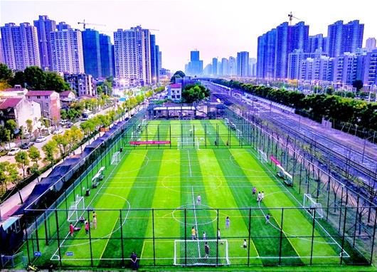 武汉专业足球场最新进展,武汉运动之城足球场建设