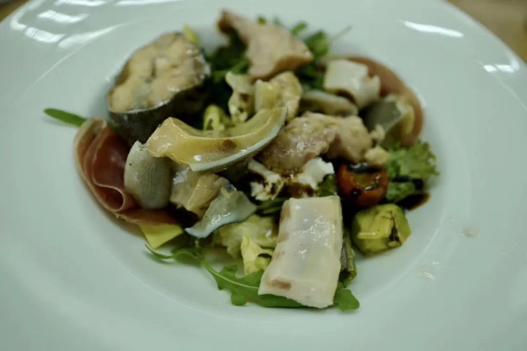 万字罐头测评|即使末日，美食家们的皇冠也不能掉！