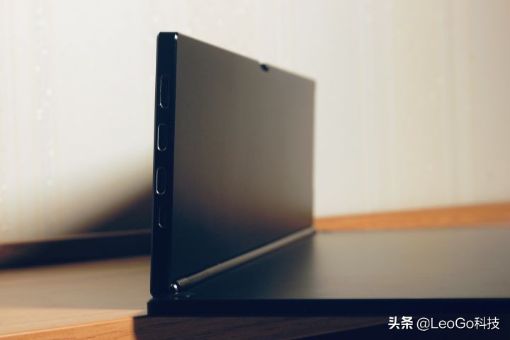 ehomewei13寸便携显示器怎么样,ehomewei便携显示器l13测评