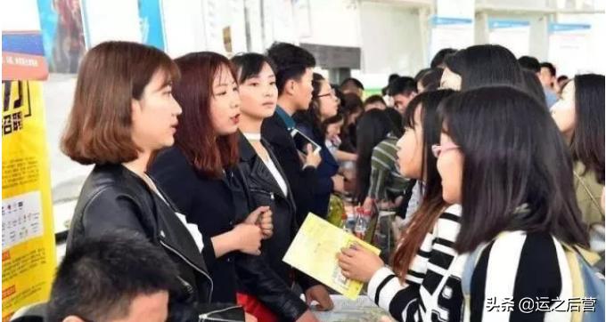 本科毕业生就业难专业,这五类大学生毕业最难就业