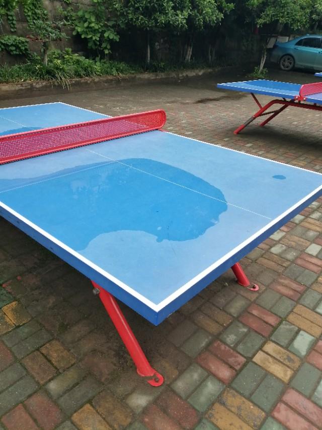 小朋友自己的事情可以自己做,小朋友开启快乐的假期