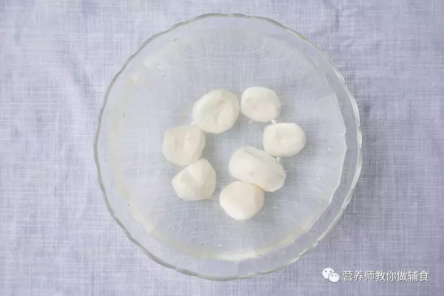 宝宝不爱喝水喝奶粉又上火怎么办,宝宝不爱喝水加什么好