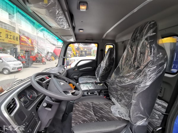 福田瑞沃es5渣土自卸车,合法装载2吨的轻卡