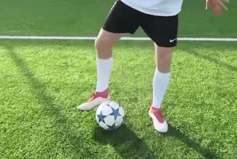 论骚只服最后这招,学会了就是球场最靓的仔