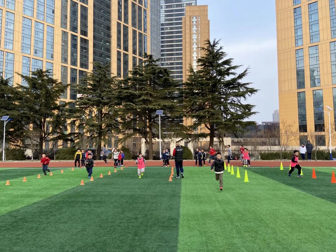 足球社团特色活动,十个一体育教研活动