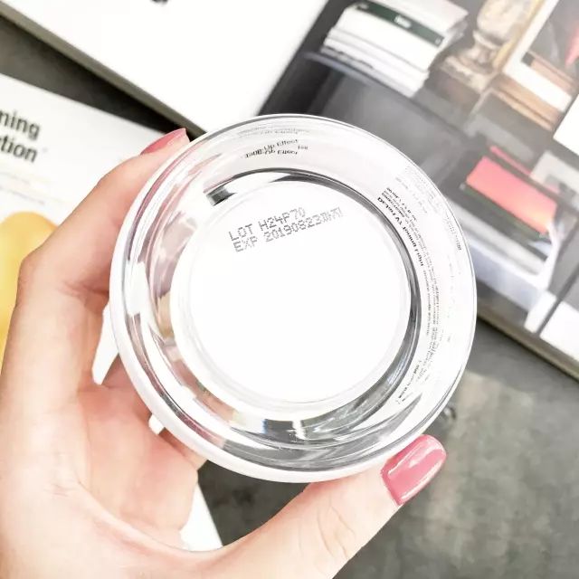 同样都是素颜谁的更好看,为什么男的说喜欢你素颜