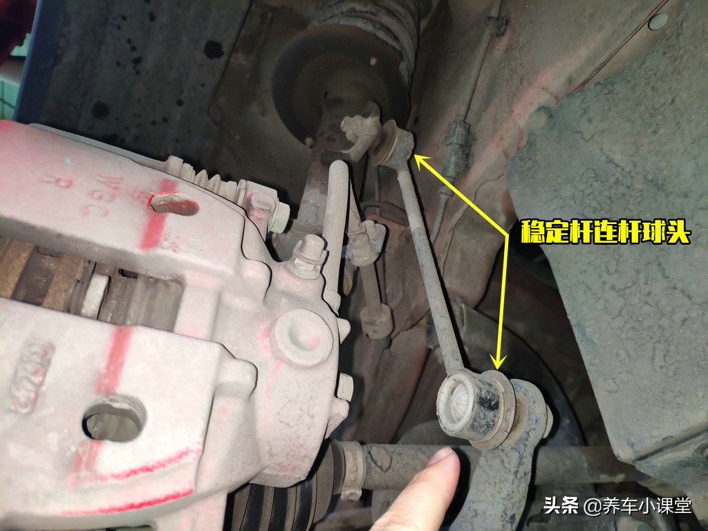 方向盘异响声音大怎么解决,方向盘松了会响