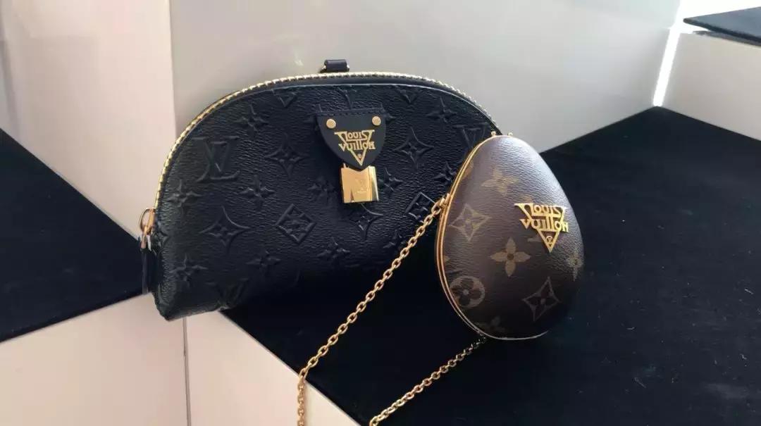 lv出了什么新款吗,lv蝙蝠侠衣服