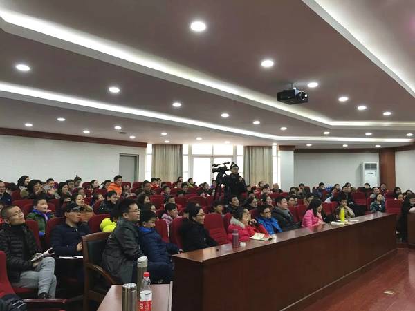 妈妈一招：10岁拿华杯赛金牌11岁获美国奥数金牌13岁进澳洲国家队