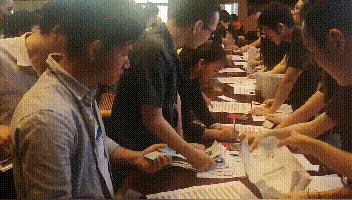 关注|领工资啦！251名工人在劳动节前收到欠薪！