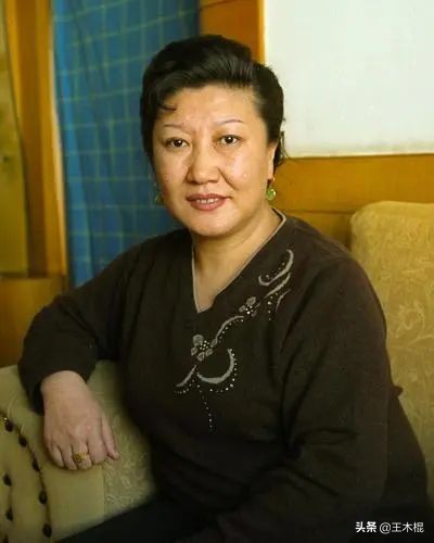 是真爱还是错爱,小三上位后又离婚的女明星