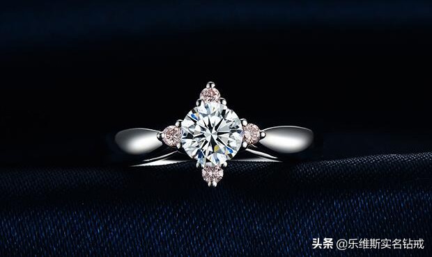 现在买钻戒什么牌子好,买钻戒买什么品牌最好最实用