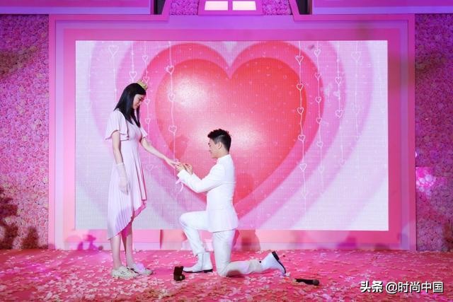 奚梦瑶摔倒与嫁豪门有什么关系,奚梦瑶为什么摔倒了还能进豪门