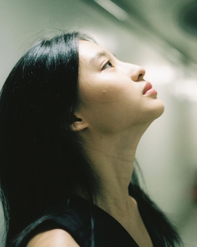 ​天生黑的女生，保持6个好习惯，皮肤会悄悄变好素颜白皙有光泽