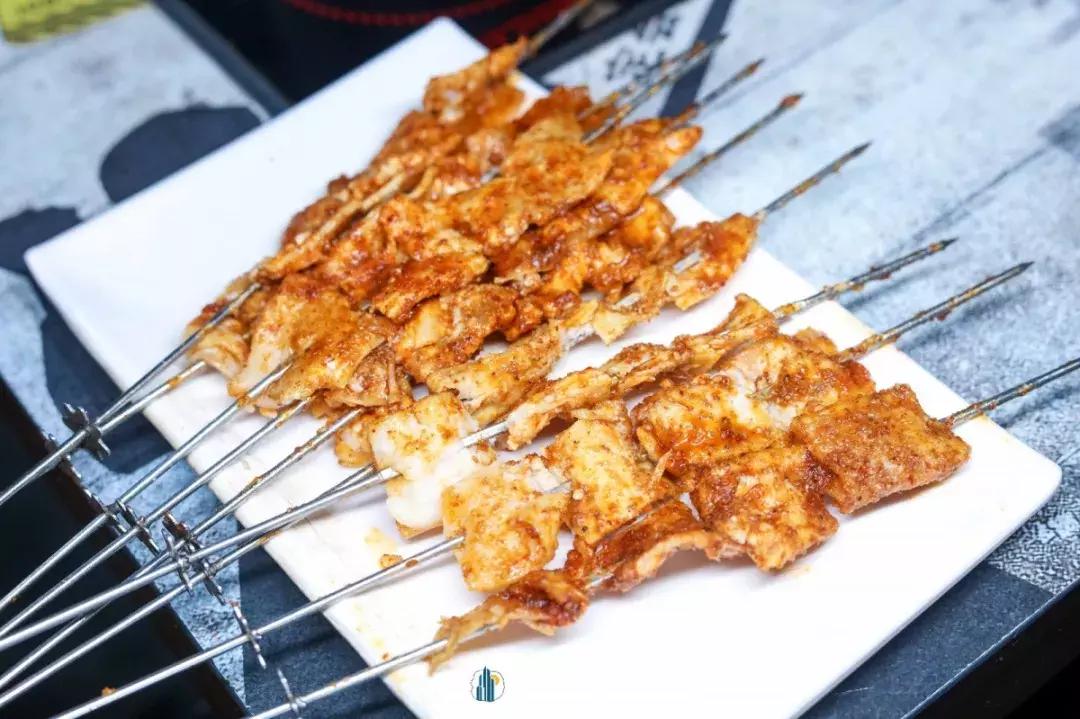 49.9元涮烤自助,他来了免费完整版视频