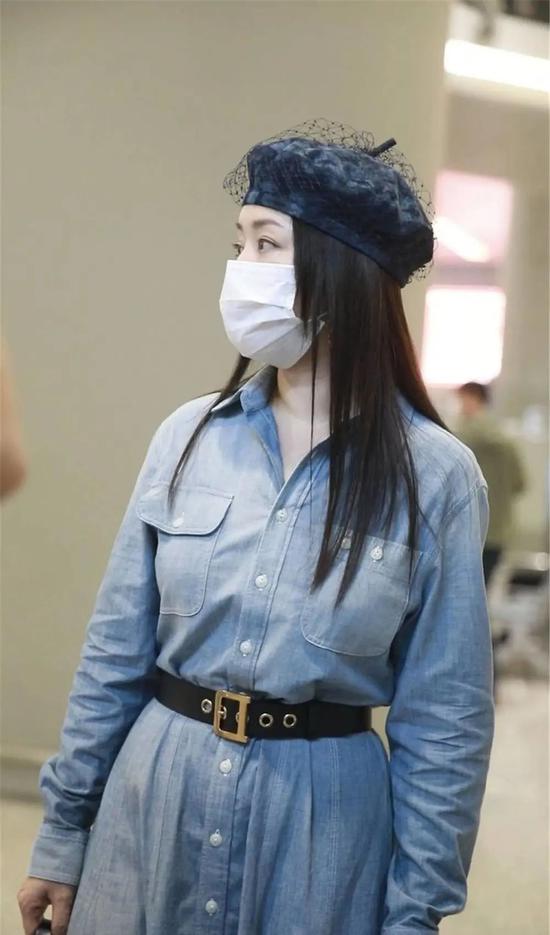 如何打破冬季穿搭的沉闷感,夏天怎么穿衣打破平庸感