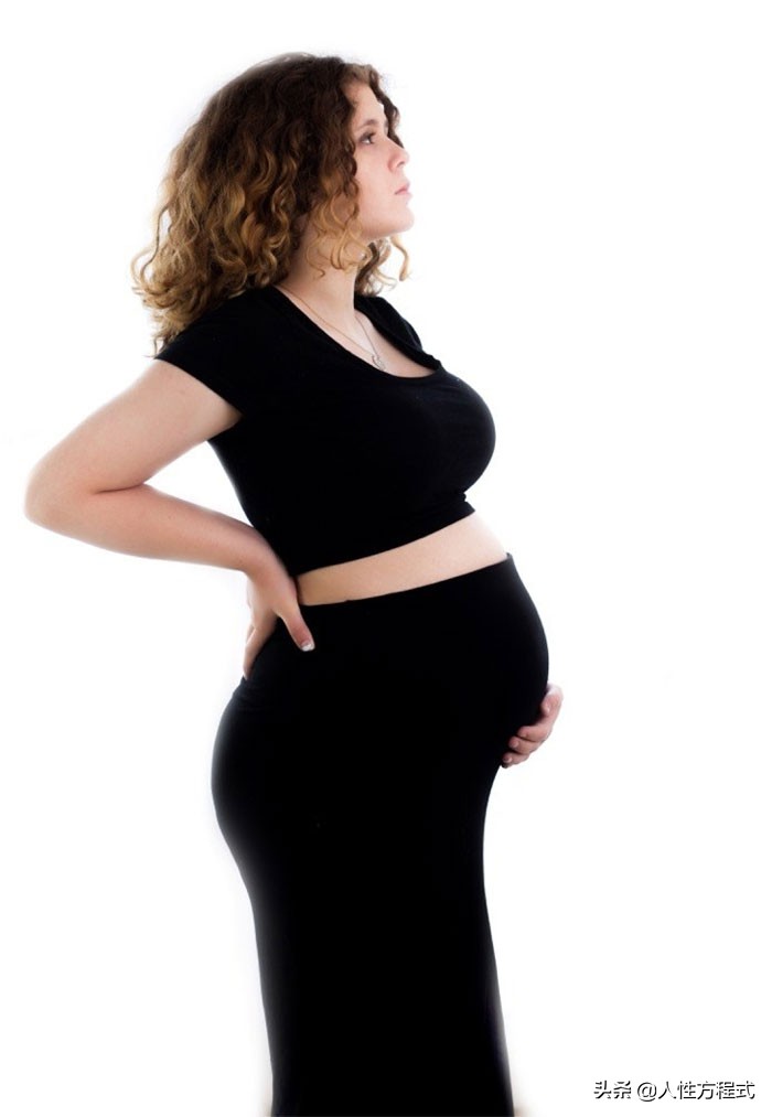 妈妈突然测出自己怀孕了,妈妈发现女儿意外怀孕