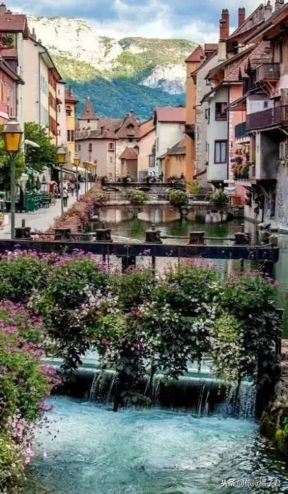 等一个人去旅行,等一个人去远方旅行