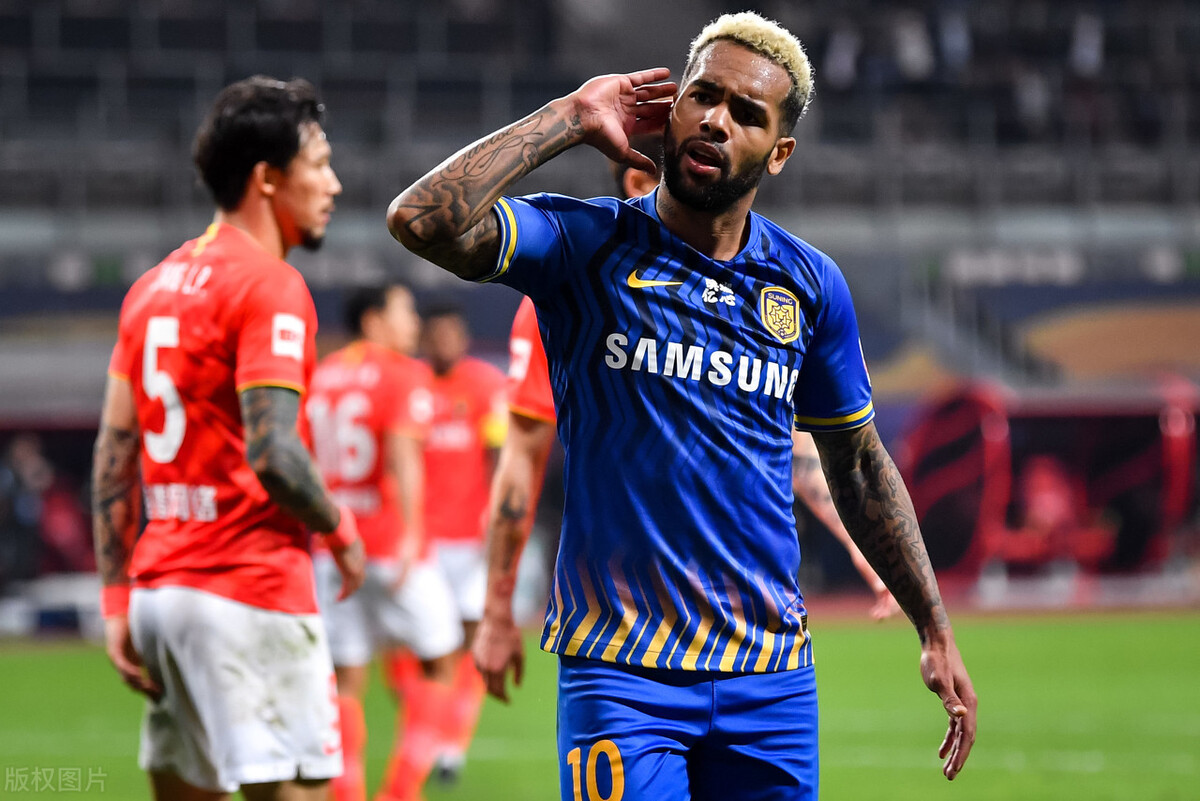 不好！巴西爆出大消息：前苏宁外援想踢世界杯，国足没有机会了