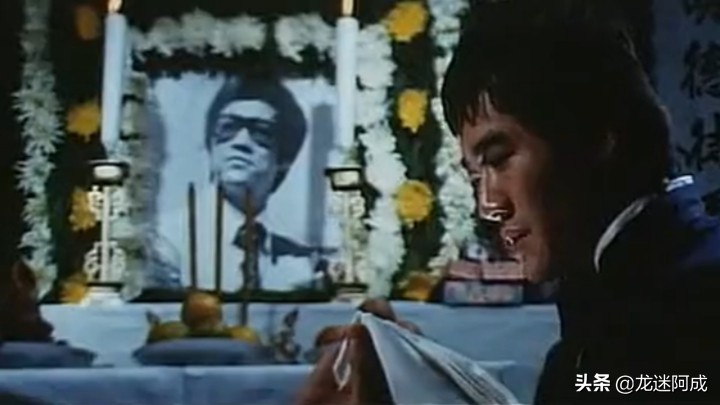这才是李小龙最经典的电影,周星驰电影致敬李小龙