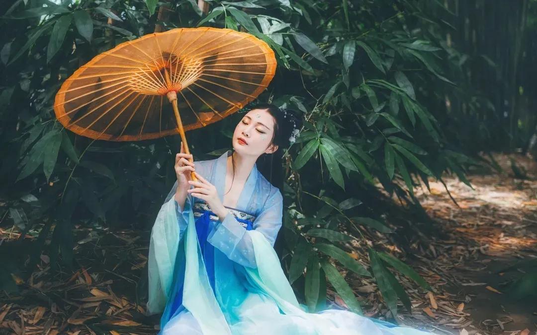 如果男人频繁的和你说出这三句话,释放哪几种信号的男人说明他是爱