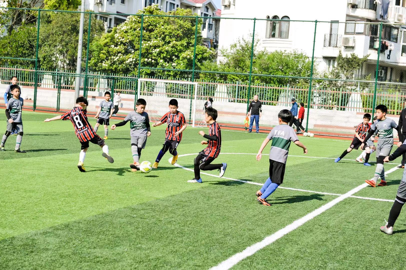 8月青少年足球邀请赛,春日篮球赛
