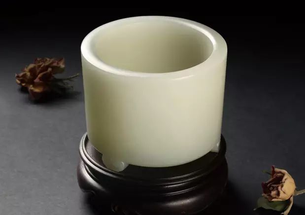 和田玉知识什么是水线,你知道和田玉的油性是怎么来的吗