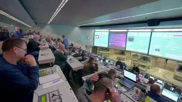 世界最大鲜花市场的销售全过程,全球最大的鲜花交易市场排名第一