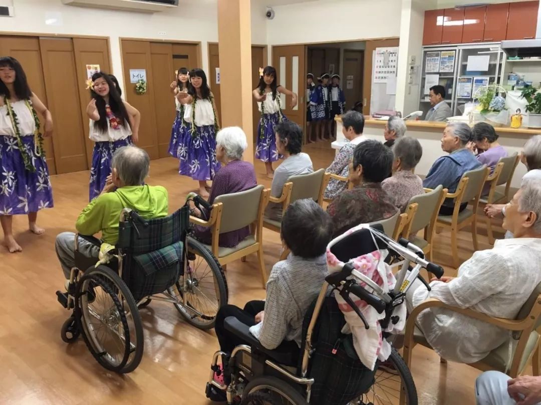 香港和日本人均寿命,人均寿命最长的国家香港平均寿命