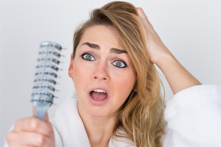 哺乳期妈妈脱发严重怎么办,哺乳期脱发怎么办最快速恢复