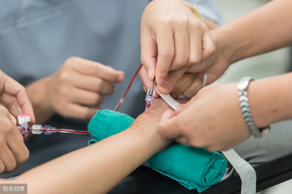 从手腕处做子宫动脉栓塞手术,子宫肌瘤做动脉穿刺有危险吗