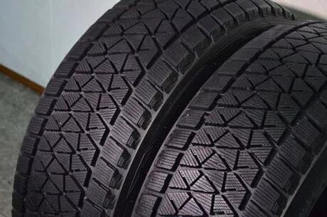 冬季什么轮胎最防滑,汽车雪地用什么轮胎最佳
