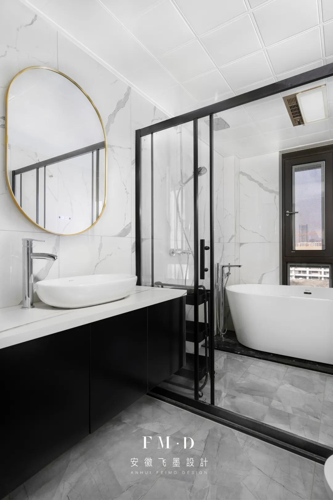 卧室套房和大横厅哪个更合适,套房好还是独立卫生间好