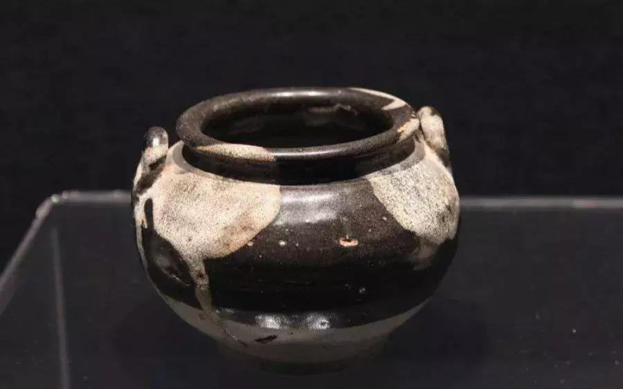 纵有家财万贯不如钧瓷一片,钧瓷价值连城真品图片