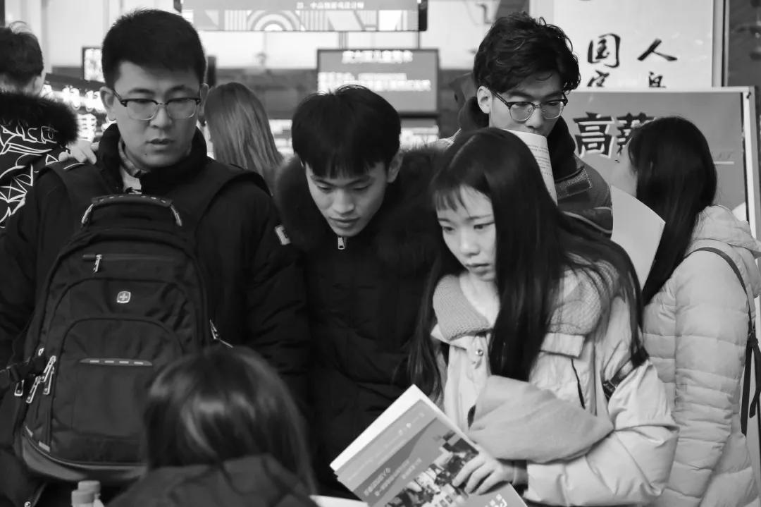 沉默的中专生,沉默的二本生