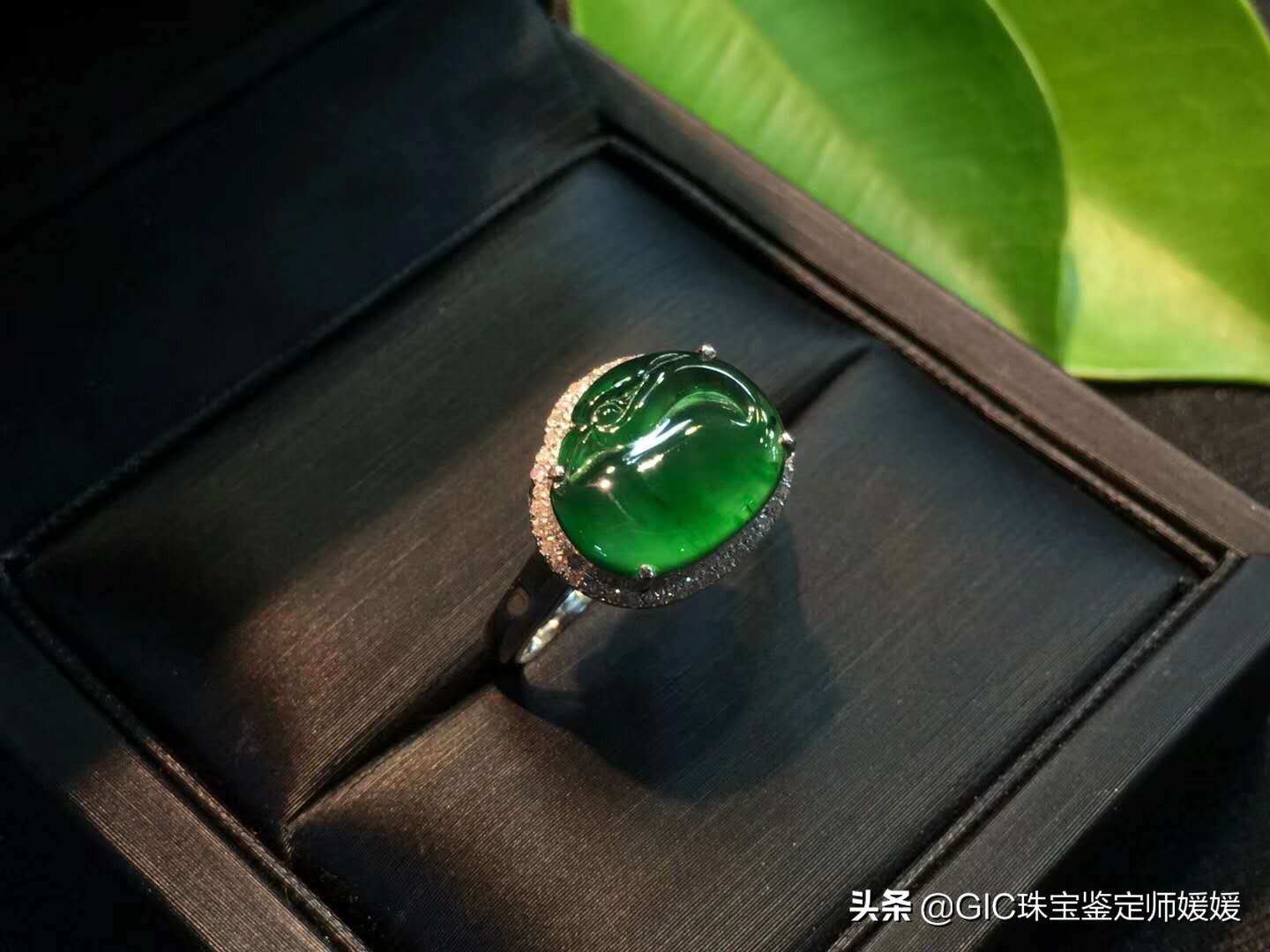 施华洛世奇镂空金天鹅,施华洛世奇梦幻水晶天鹅