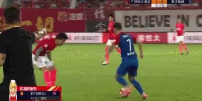 恒大队梅西连续4场破门,连过七人梅西过人集锦