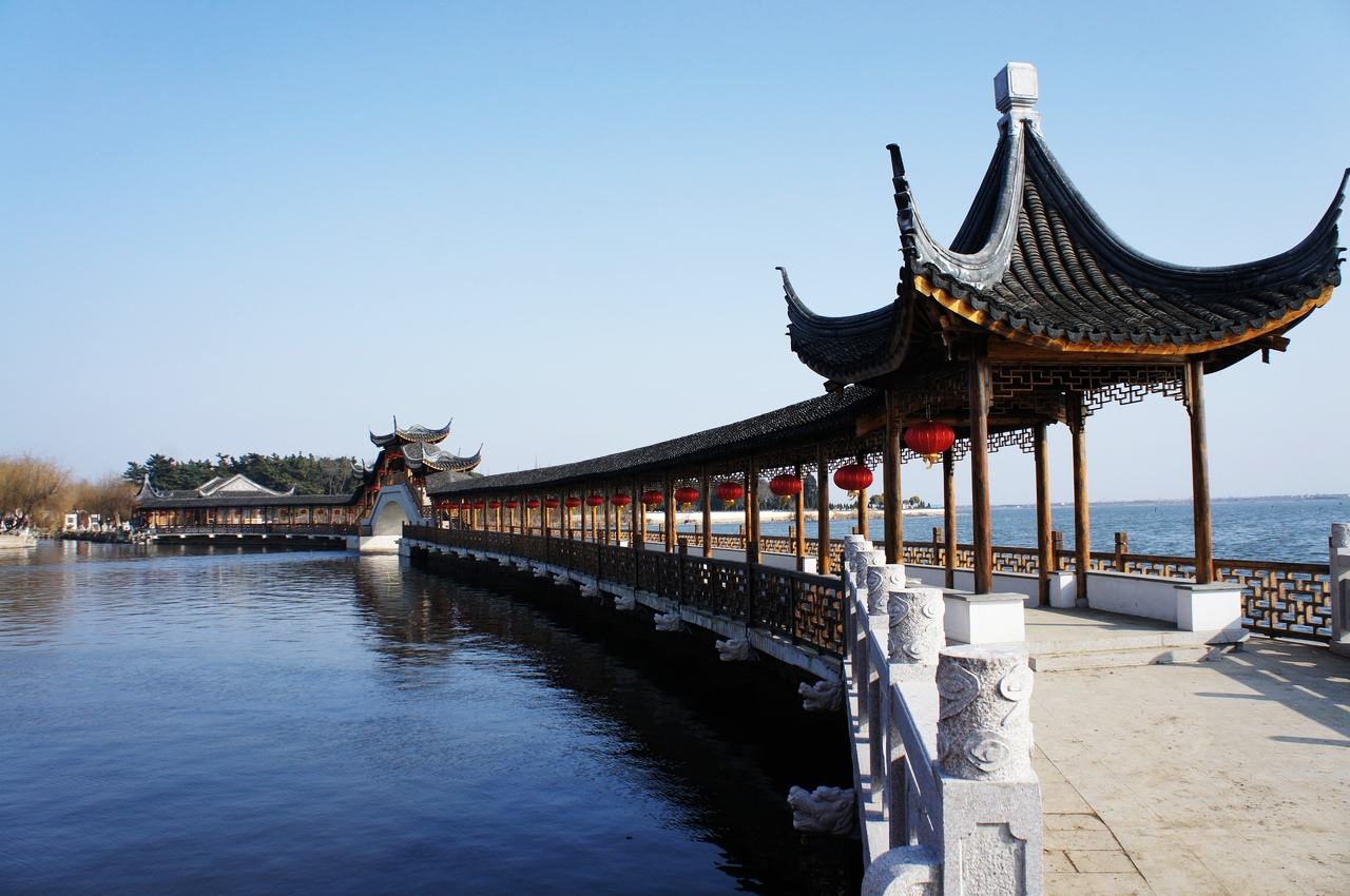 国内最值得去的11个古镇,中国的哪些著名的古镇好玩