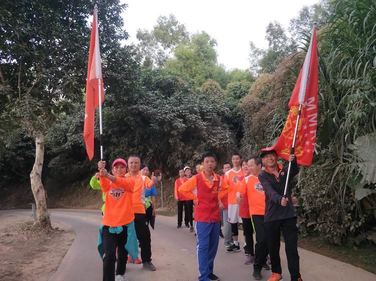 魅力深马，微马同行！六约微马助力深圳国际马拉松