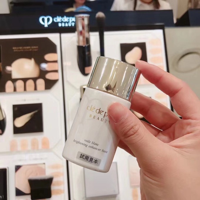 平价推荐彩妆眼影修容腮红三合一,好用健康的眼影彩妆推荐