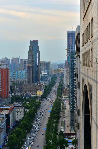 长沙人的快乐正一点一点回来！白天摩天大楼，晚上一脚解放西