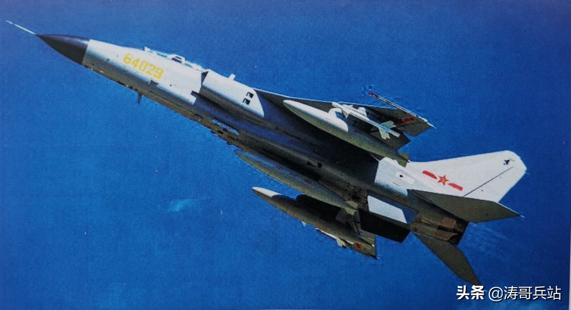 飞豹歼轰新型战机,飞豹战机开推力