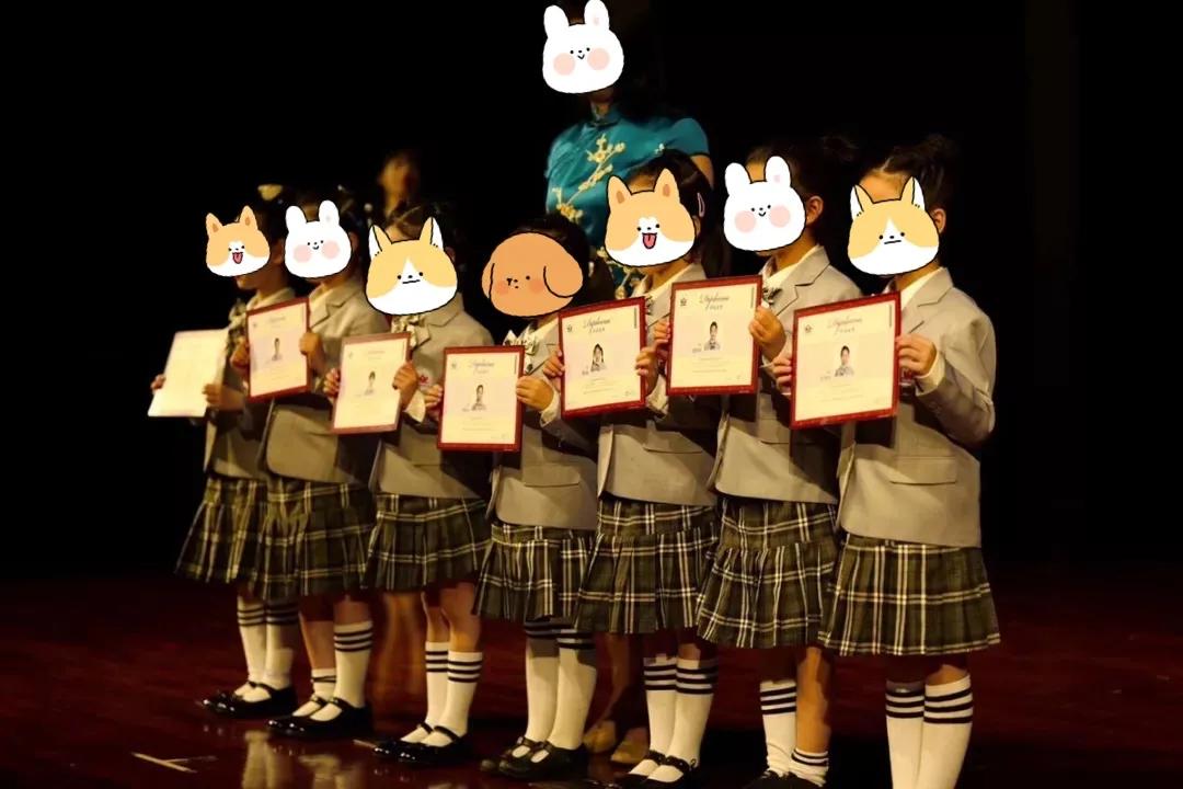 上海中小学好看的校服,上海最美幼儿园校服