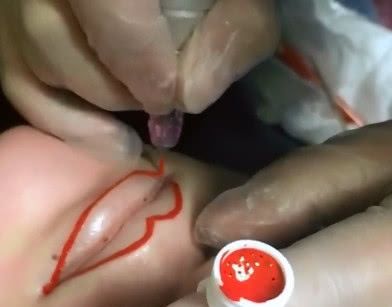 纹唇后第8天可以涂口红了吗,纹唇的效果能和涂口红一样吗