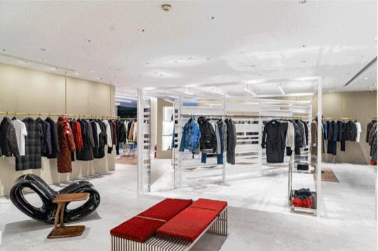 地素razzle深圳男装,地素时尚入股运动潮牌